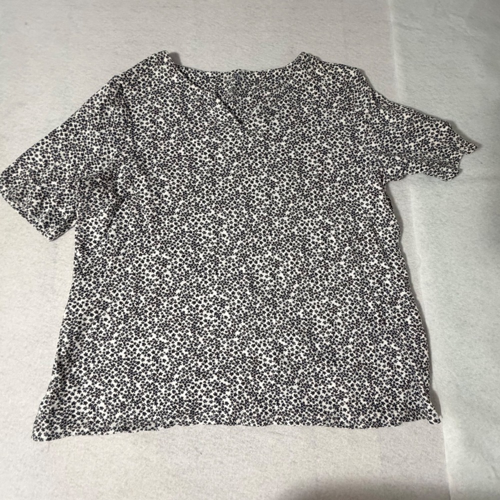 Croft & Barrow Womens XL Black White Floral Cotton Short Sleeve Crew Neck Top